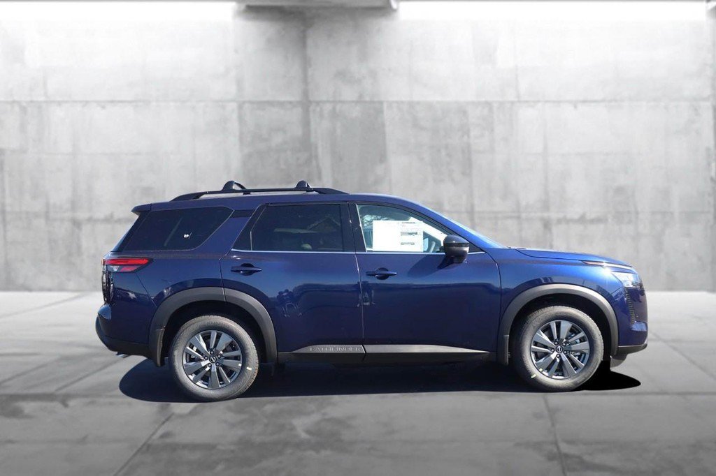 New 2026 Nissan Pathfinder SV AWD/4WD image 5