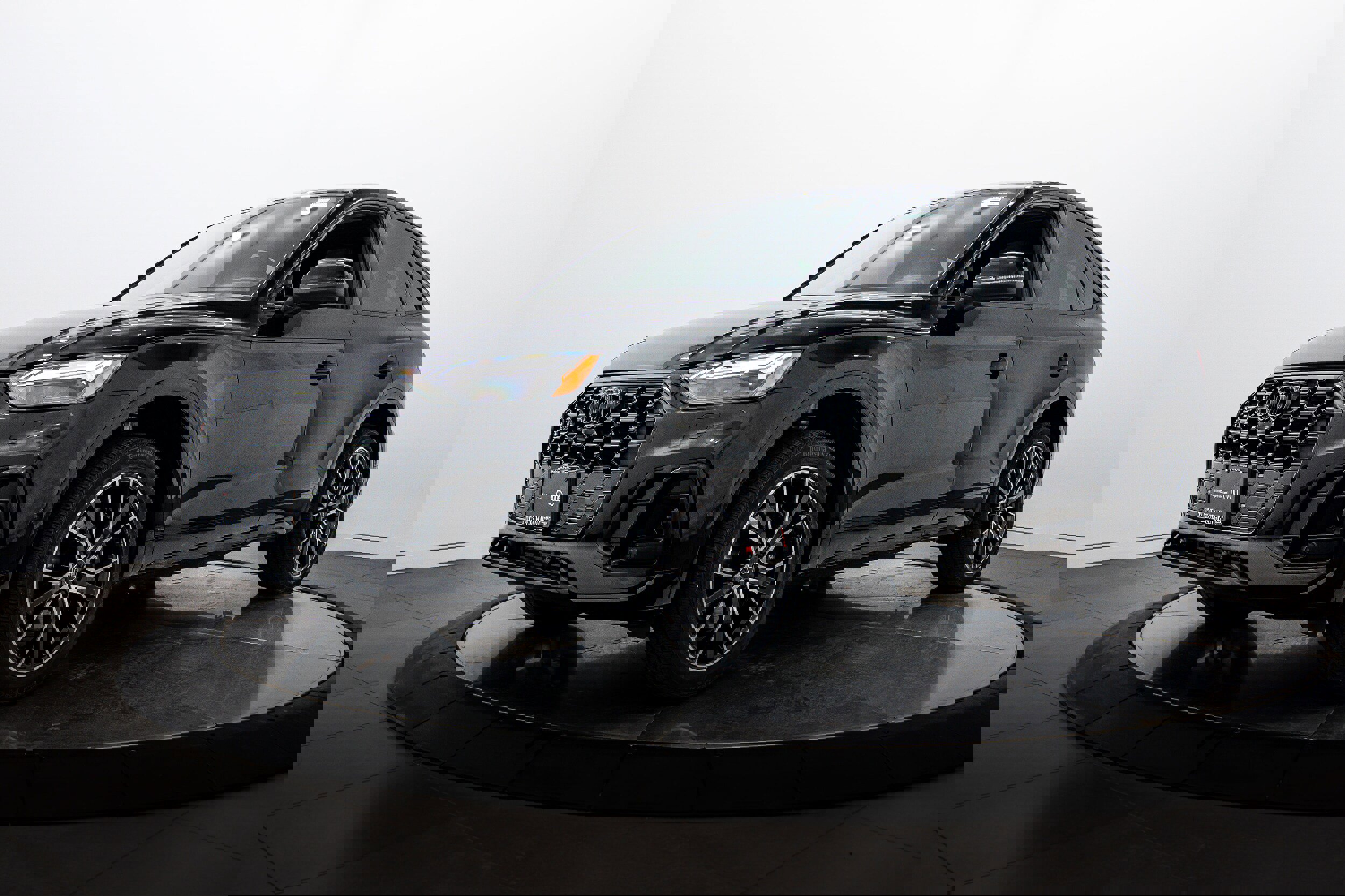 Certified 2024 Audi SQ5 Prestige w/ Prestige Package AWD/4WD image 7