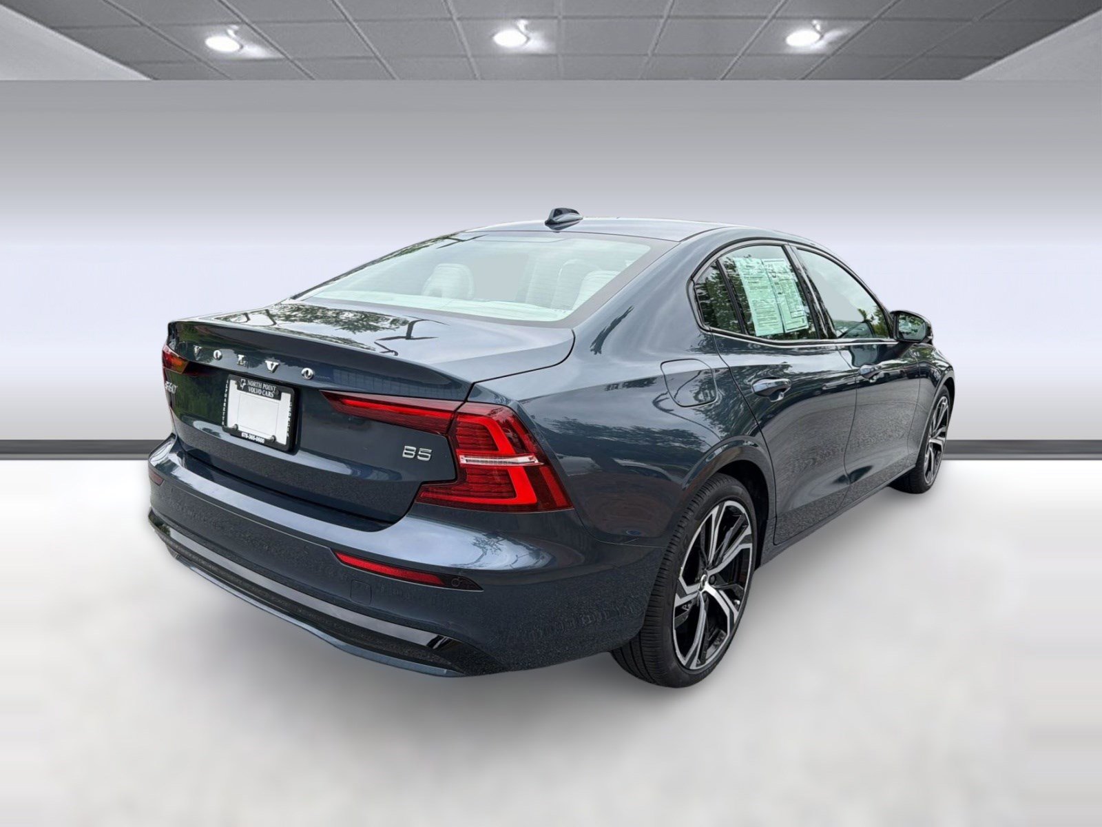 Certified 2024 Volvo S60 B5 Core w/ Climate Package FWD image 9