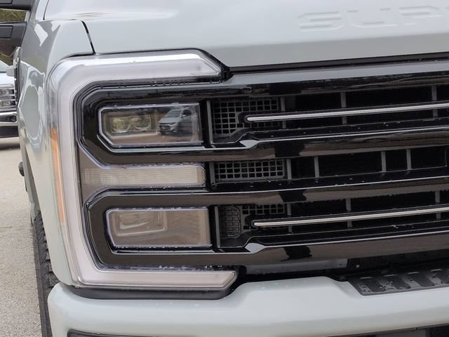 New 2026 Ford F250 Platinum AWD/4WD image 9