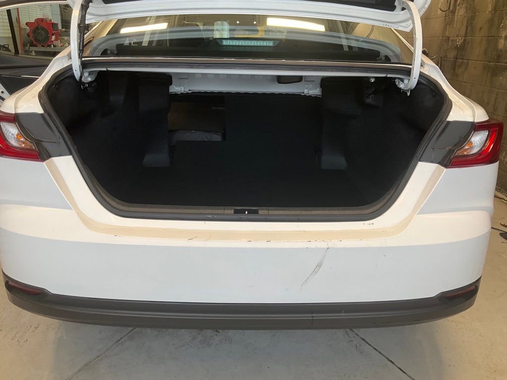 Used 2025 Toyota Camry LE image 26