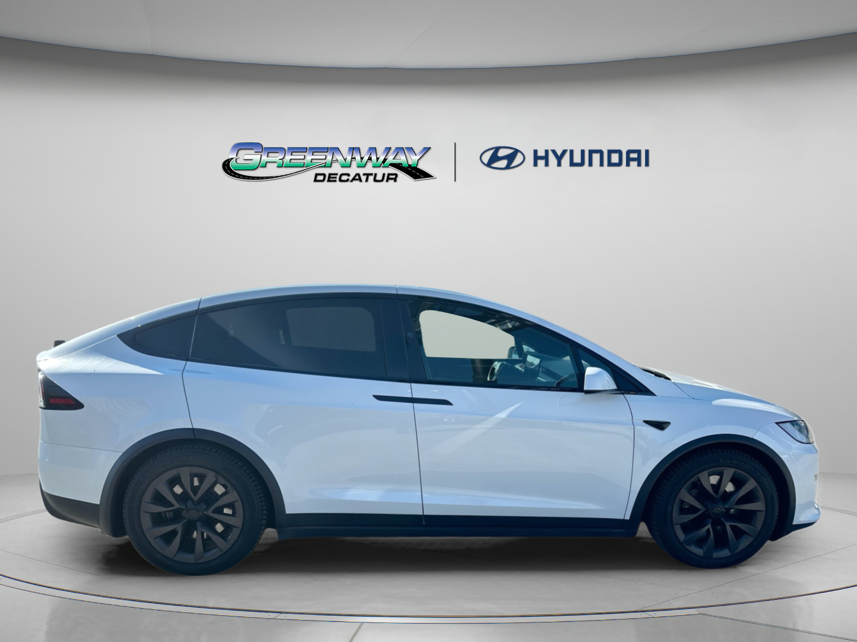 Used 2024 Tesla Model X AWD/4WD image 9