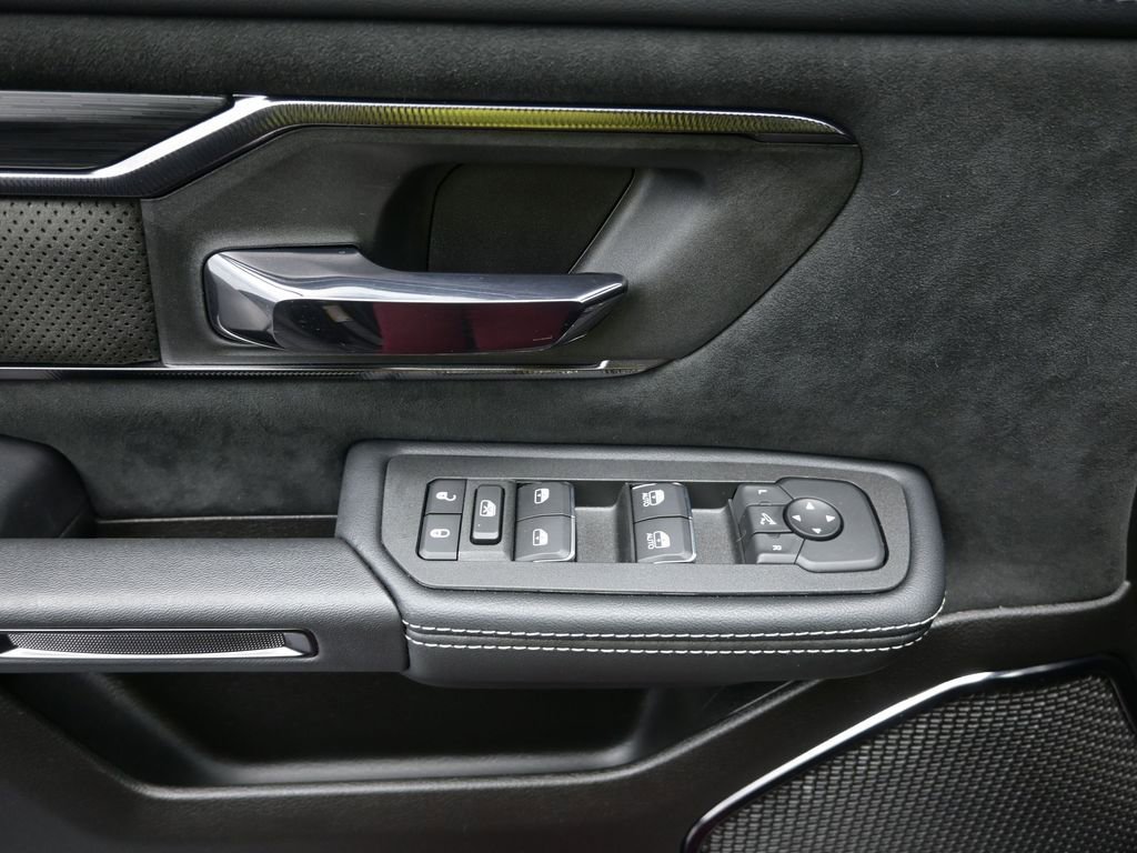 Used 2025 RAM 1500 RHO image 16