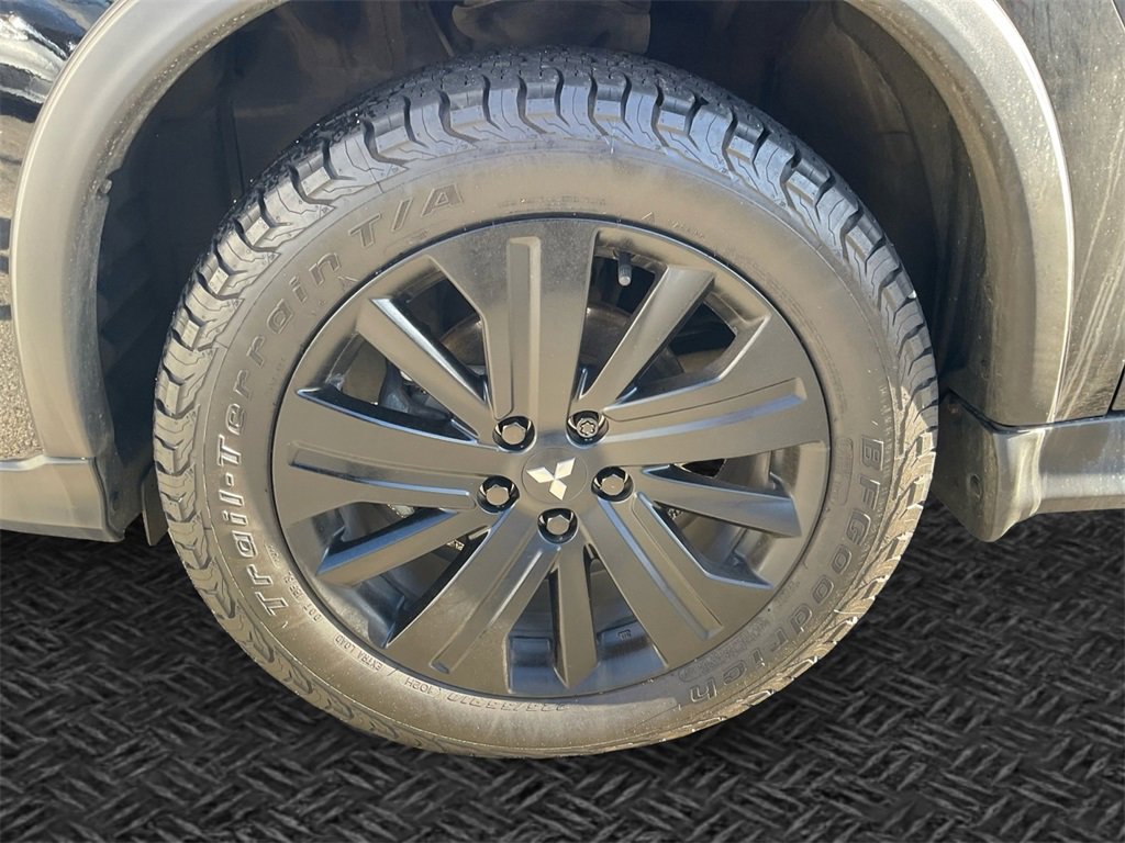 Used 2023 Mitsubishi Outlander Sport LE image 11