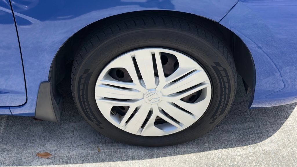 Used 2020 Honda Fit LX image 11