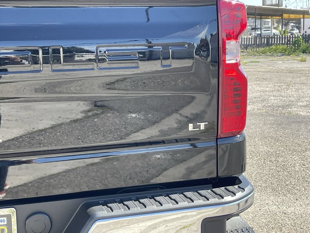 Certified 2026 Chevrolet Silverado 1500 LT AWD/4WD image 30