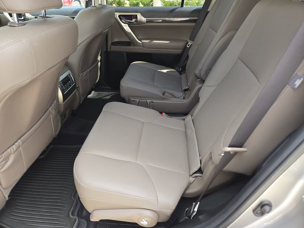 Used 2021 Lexus GX 460 Premium image 17