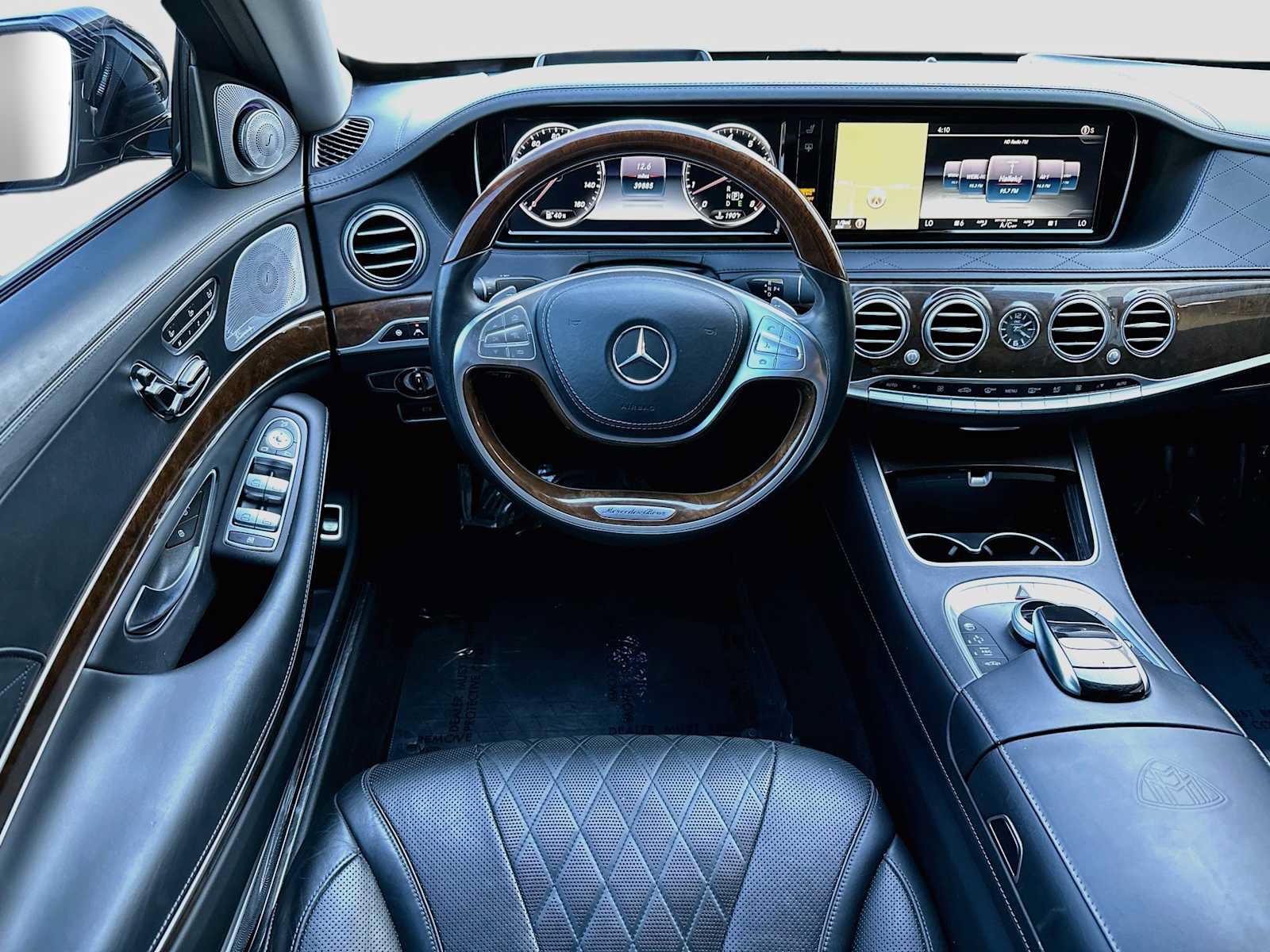 Used 2016 Mercedes-Benz Maybach S 600 image 24