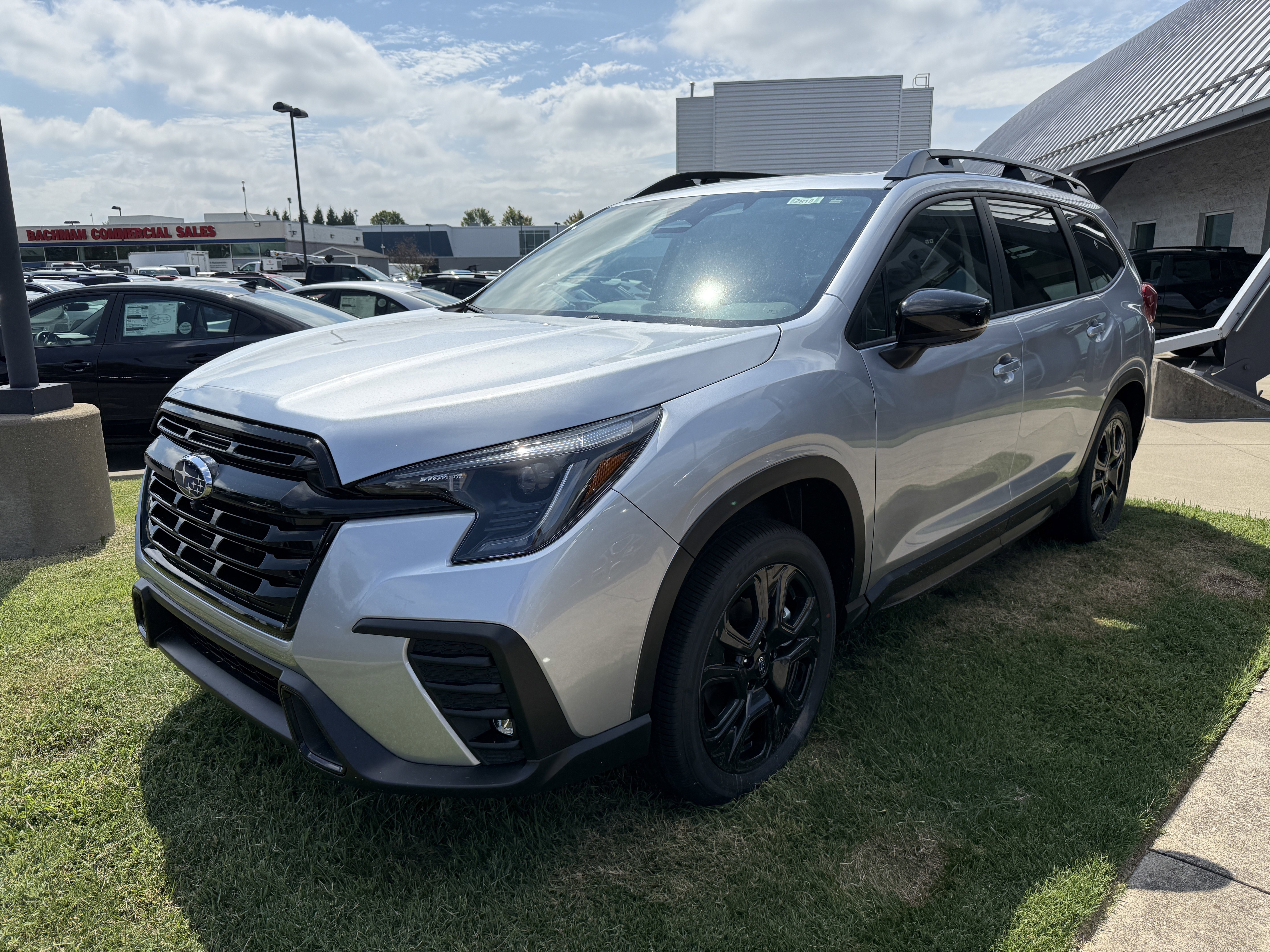 New 2025 Subaru Ascent Bronze Edition w/ Popular Package #2 image 4