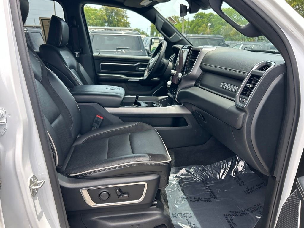 Used 2025 RAM 1500 Laramie AWD/4WD image 23