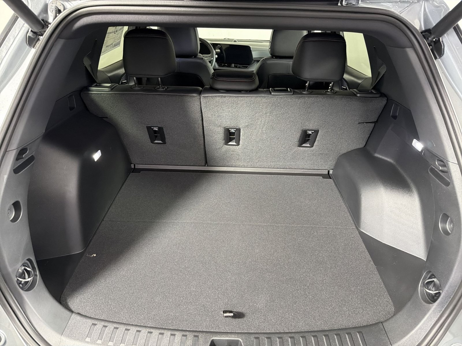 New 2027 Chevrolet Equinox RS FWD image 25