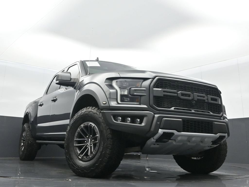 Used 2019 Ford F150 Raptor w/ Equipment Group 802A Luxury image 31
