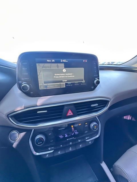 Used 2020 Hyundai Santa Fe Limited image 14