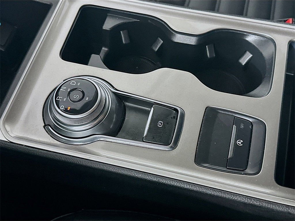 Used 2024 Ford Edge SEL image 16