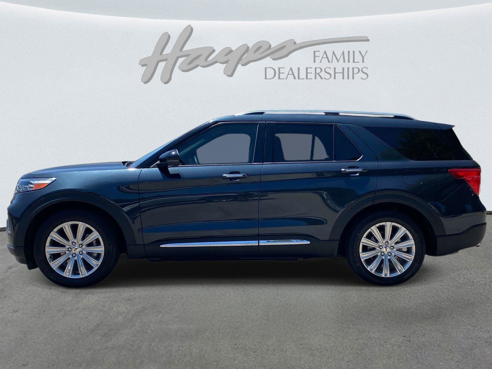 Used 2023 Ford Explorer Limited w/ Limited Technology Package RWD image 9