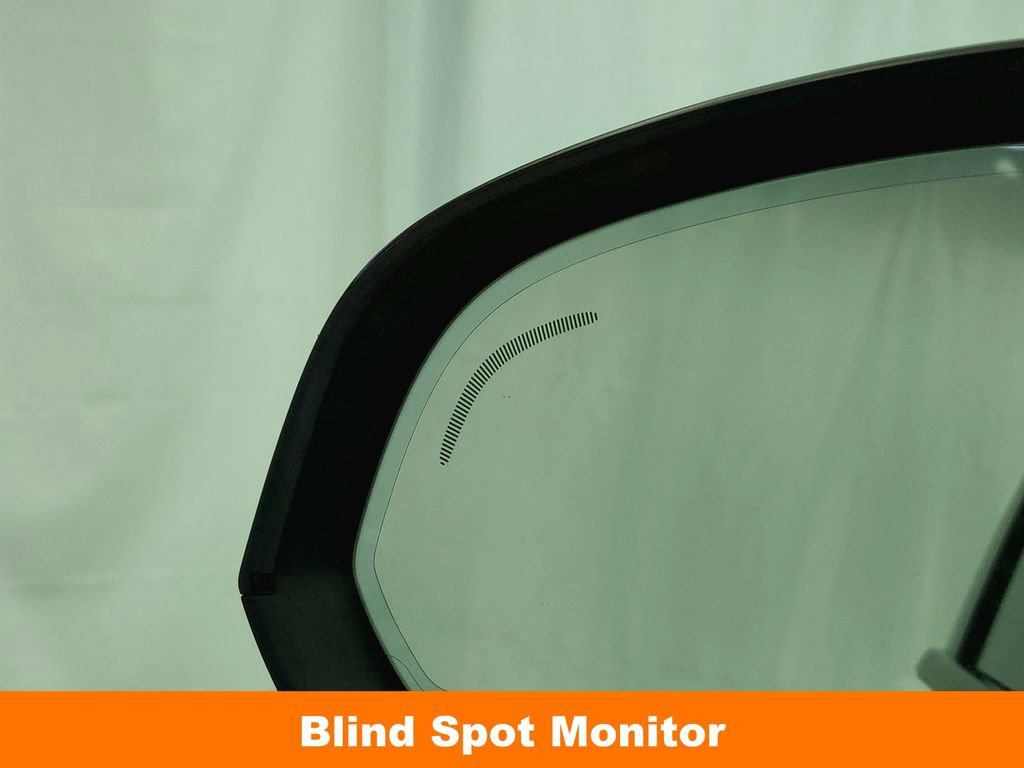 Used 2019 Volvo XC40 T5 R-Design AWD/4WD image 14