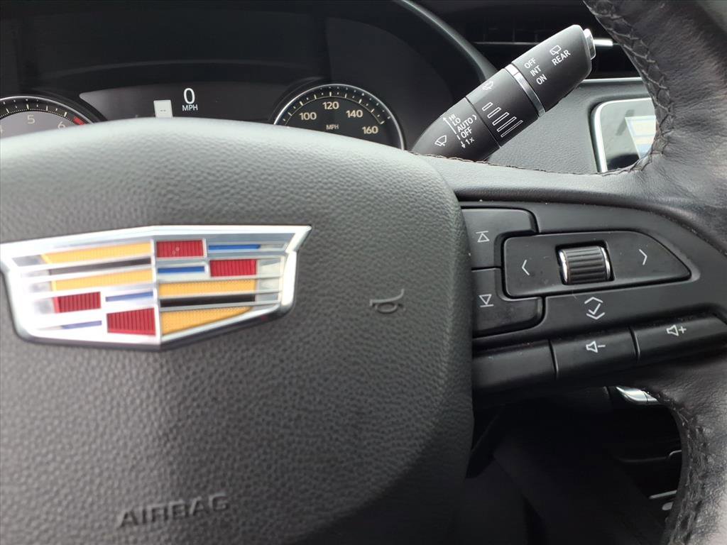 Used 2019 Cadillac XT4 Premium Luxury w/ Cold Weather Package image 26