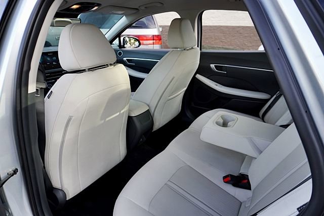 Certified 2024 Hyundai Sonata SEL image 16