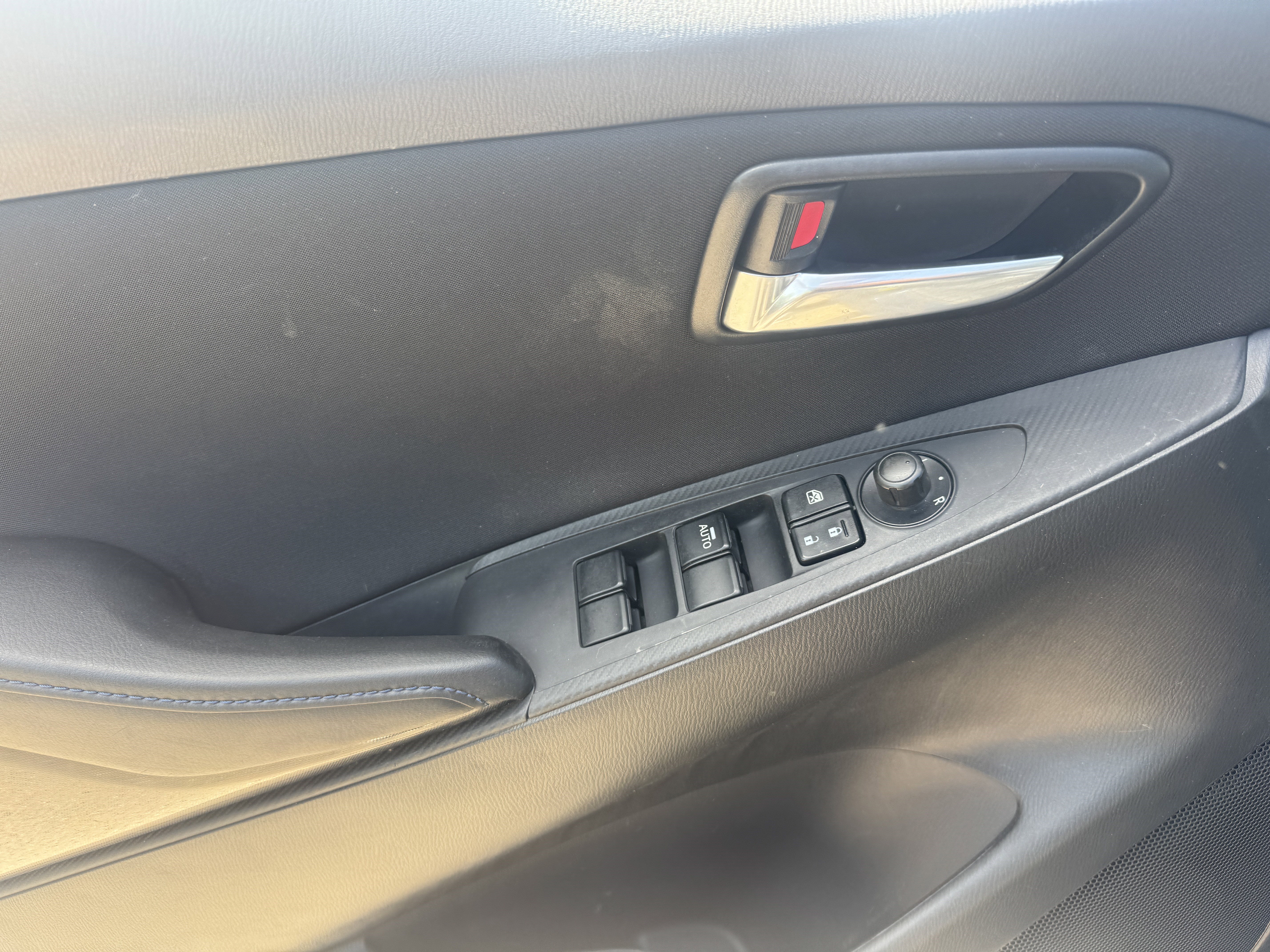 Used 2018 Toyota Yaris iA FWD image 18