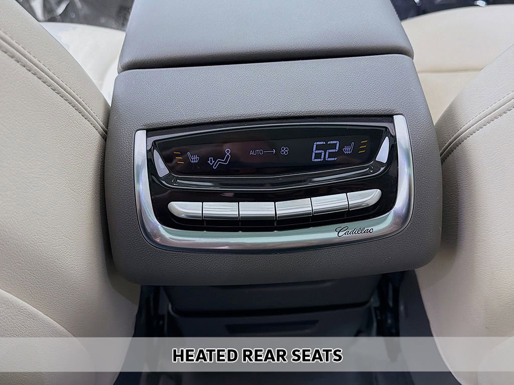 Used 2024 Cadillac XT6 Premium Luxury w/ Technology Package image 11