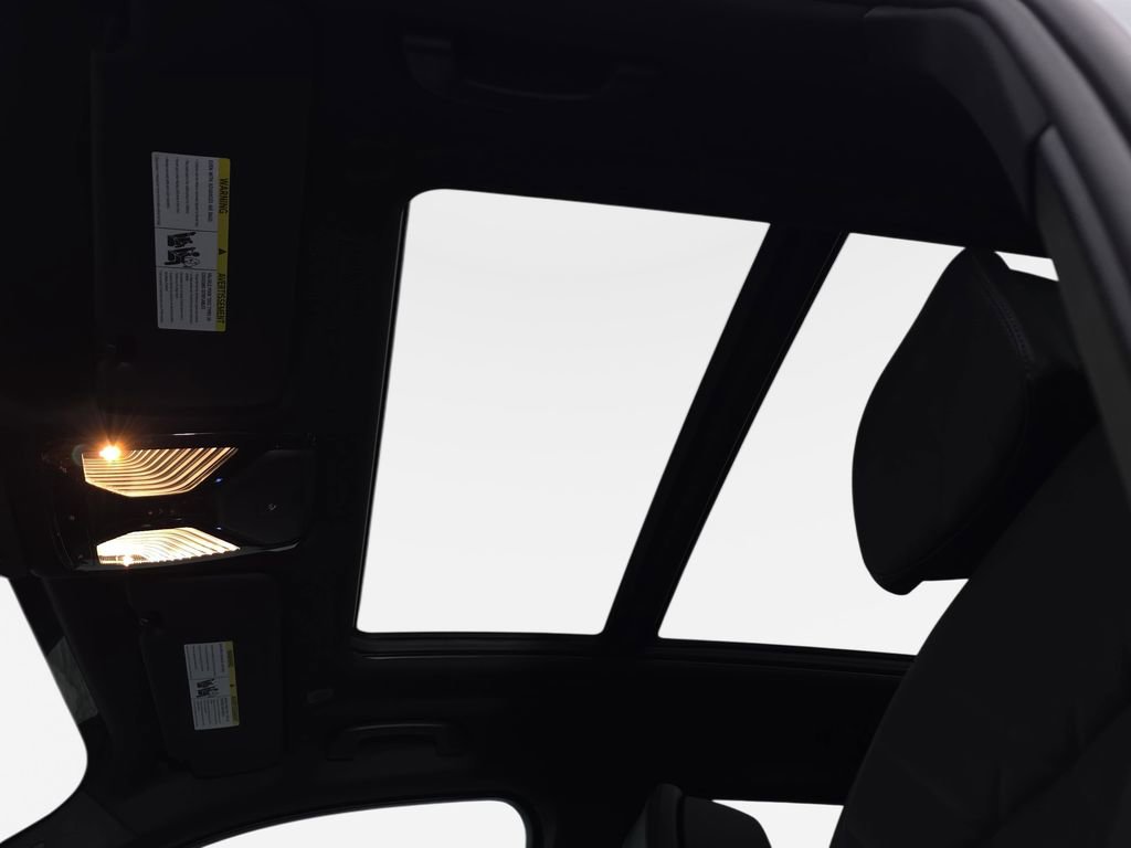 New 2026 BMW X5 xDrive50e w/ M Sport Package image 29