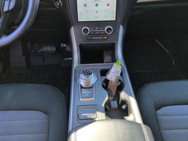 Certified 2024 Ford Edge SE image 17