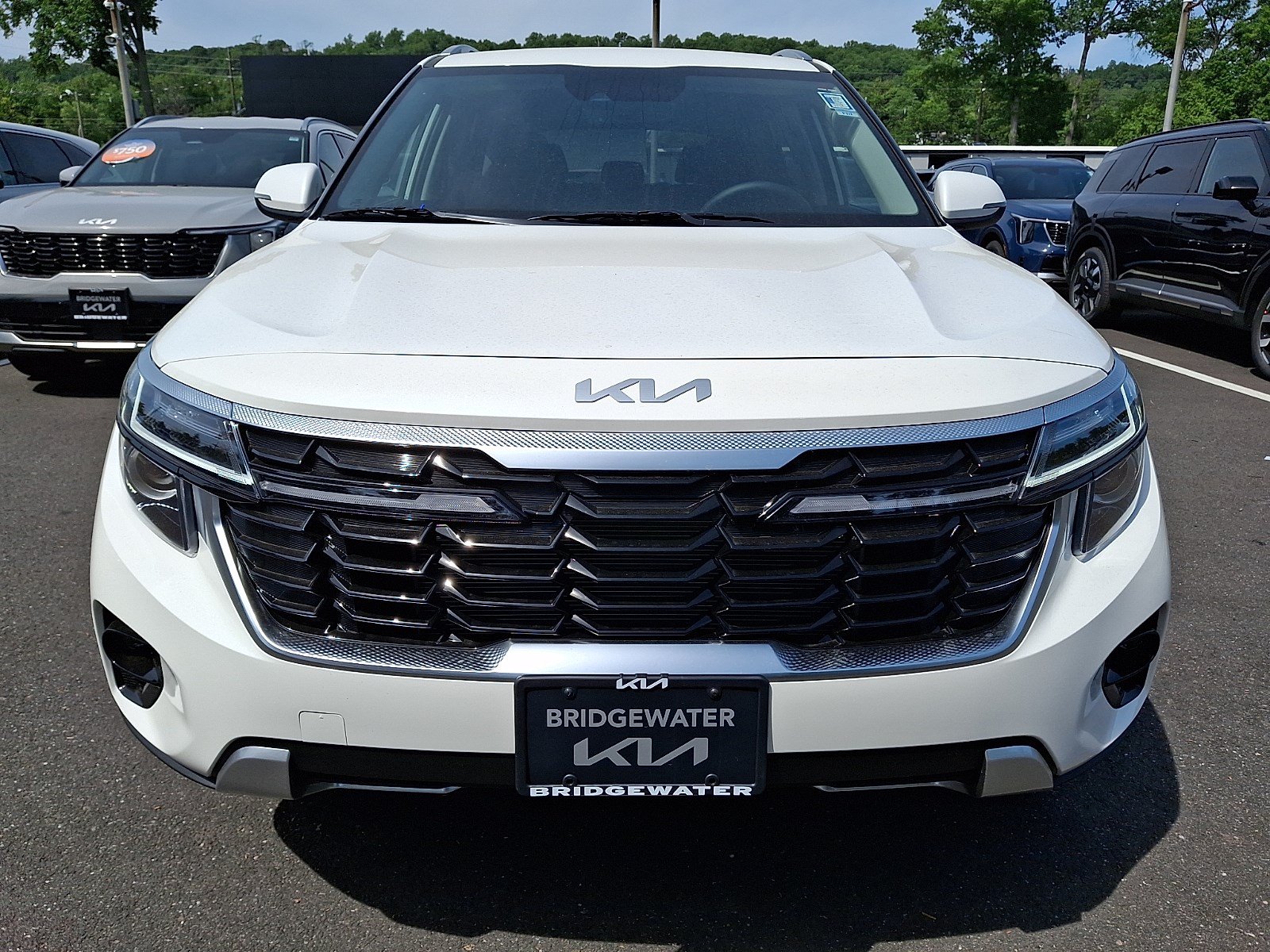 New 2026 Kia Seltos EX AWD/4WD image 2