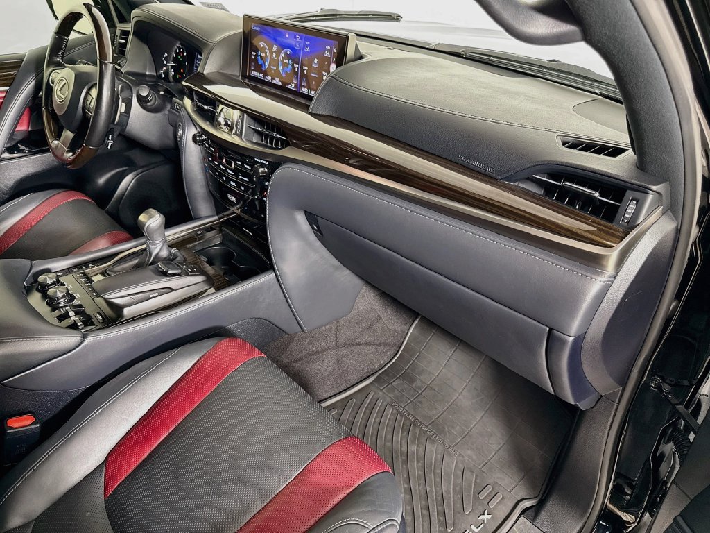 Certified 2021 Lexus LX 570 4WD w/ Inspiration Series #2 image 31