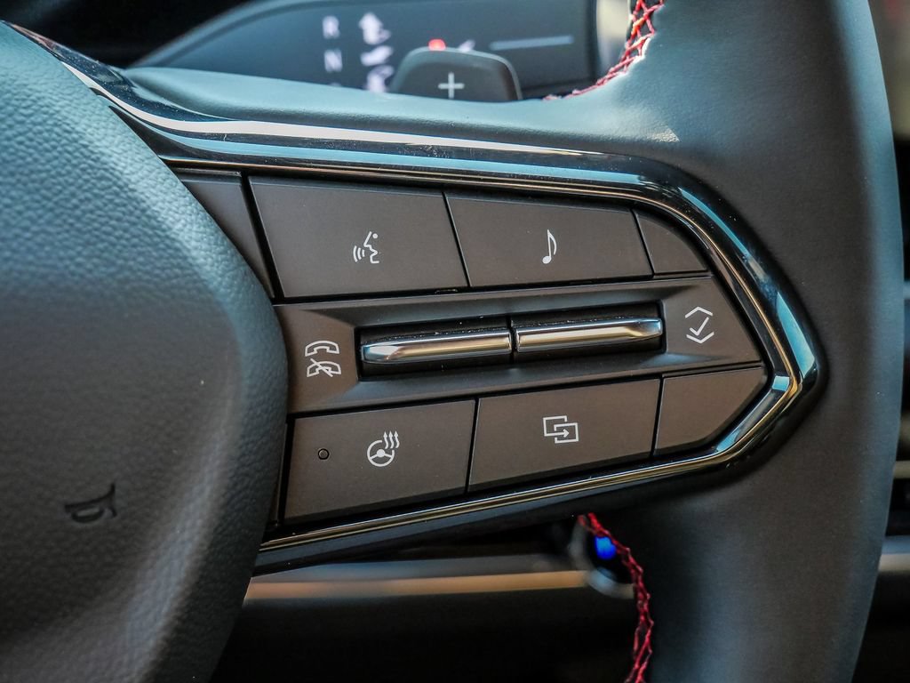 New 2027 Chevrolet Equinox RS w/ Safety and Technology Package FWD image 41