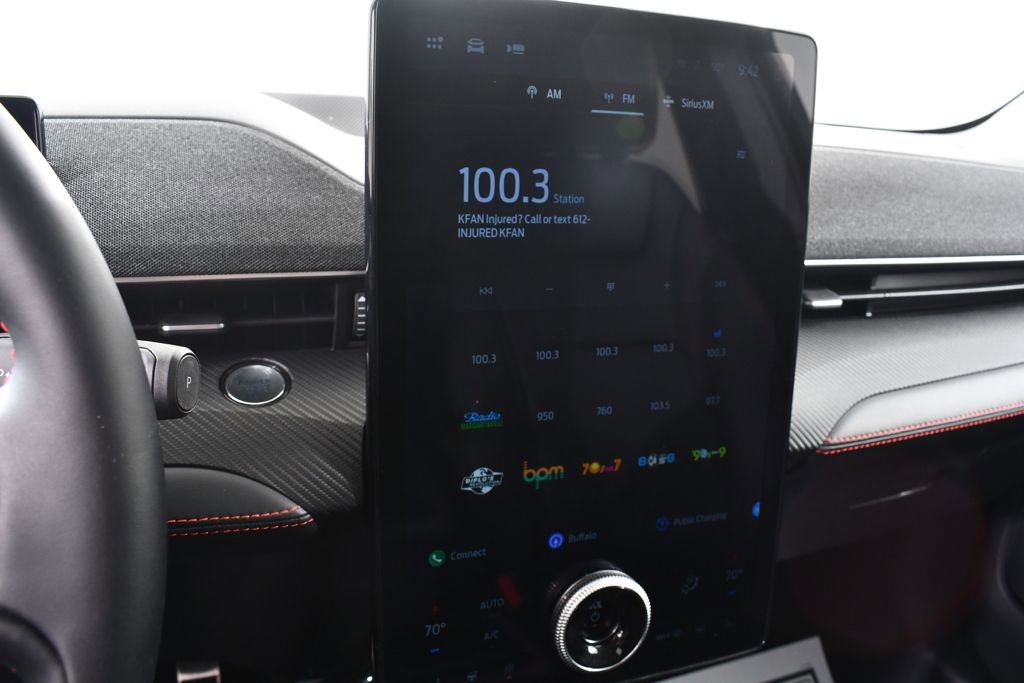 Used 2025 Ford Mustang Mach-E Premium w/ Sport Appearance Package image 27