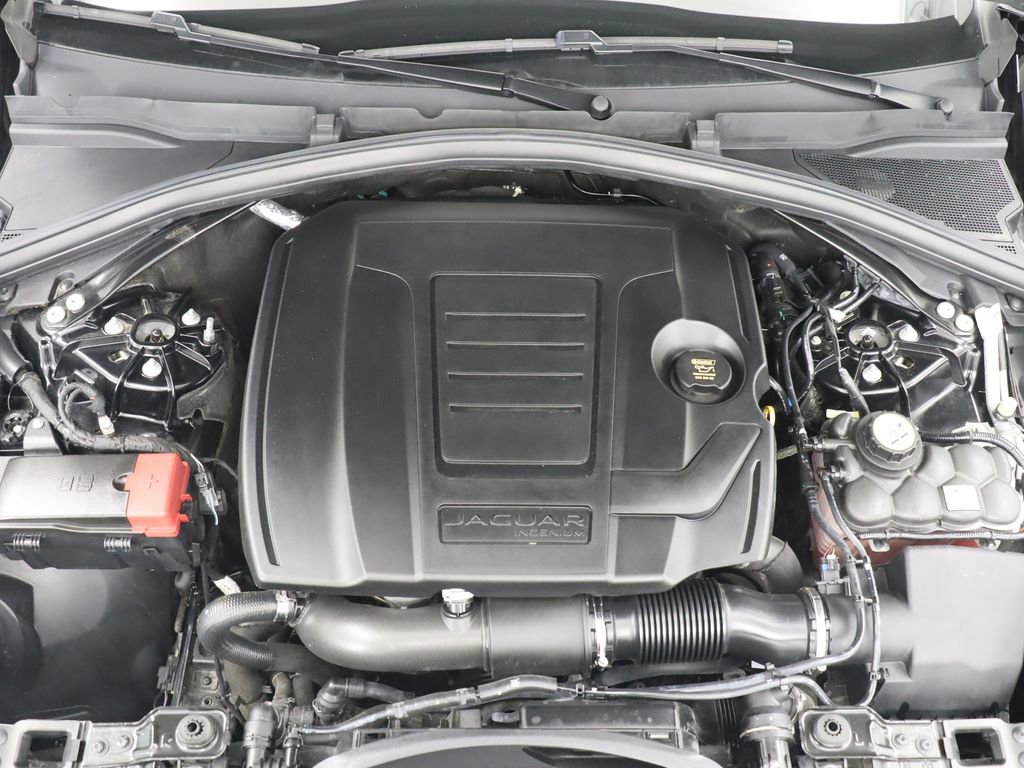 Used 2019 Jaguar F-PACE Prestige AWD/4WD image 13