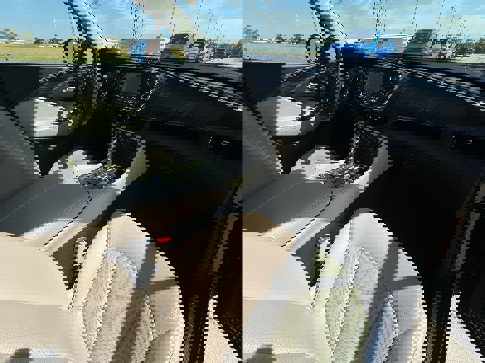 Used 2020 Buick Envision Premium image 30