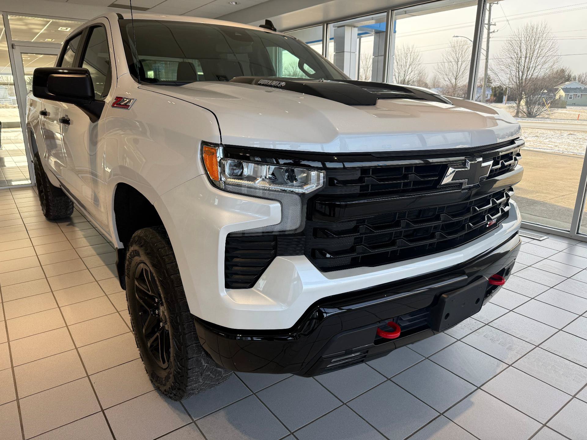 Certified 2024 Chevrolet Silverado 1500 LT Trail Boss AWD/4WD image 1