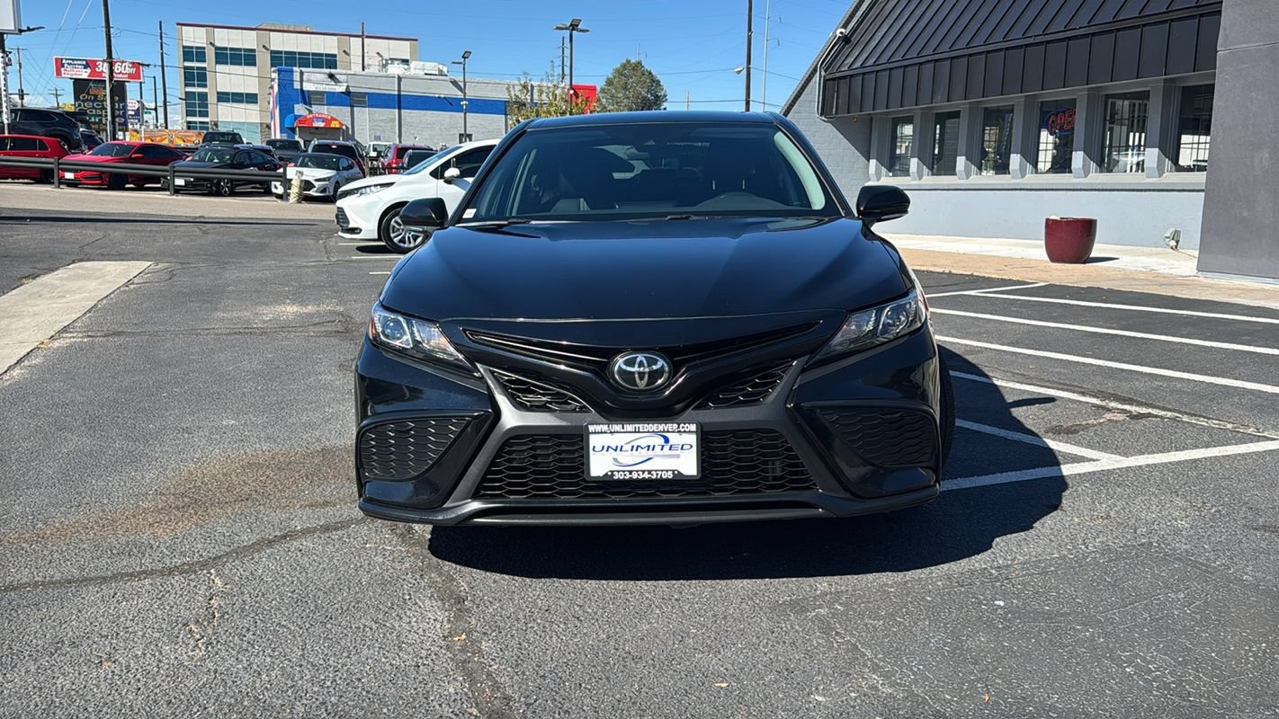 Used 2024 Toyota Camry SE FWD image 8