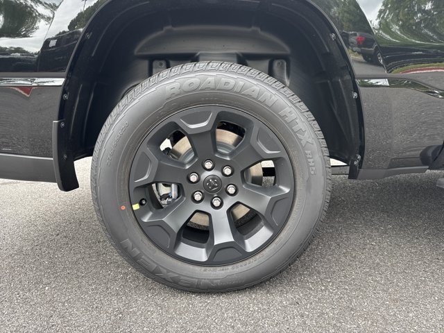 New 2026 RAM 1500 Express AWD/4WD image 17