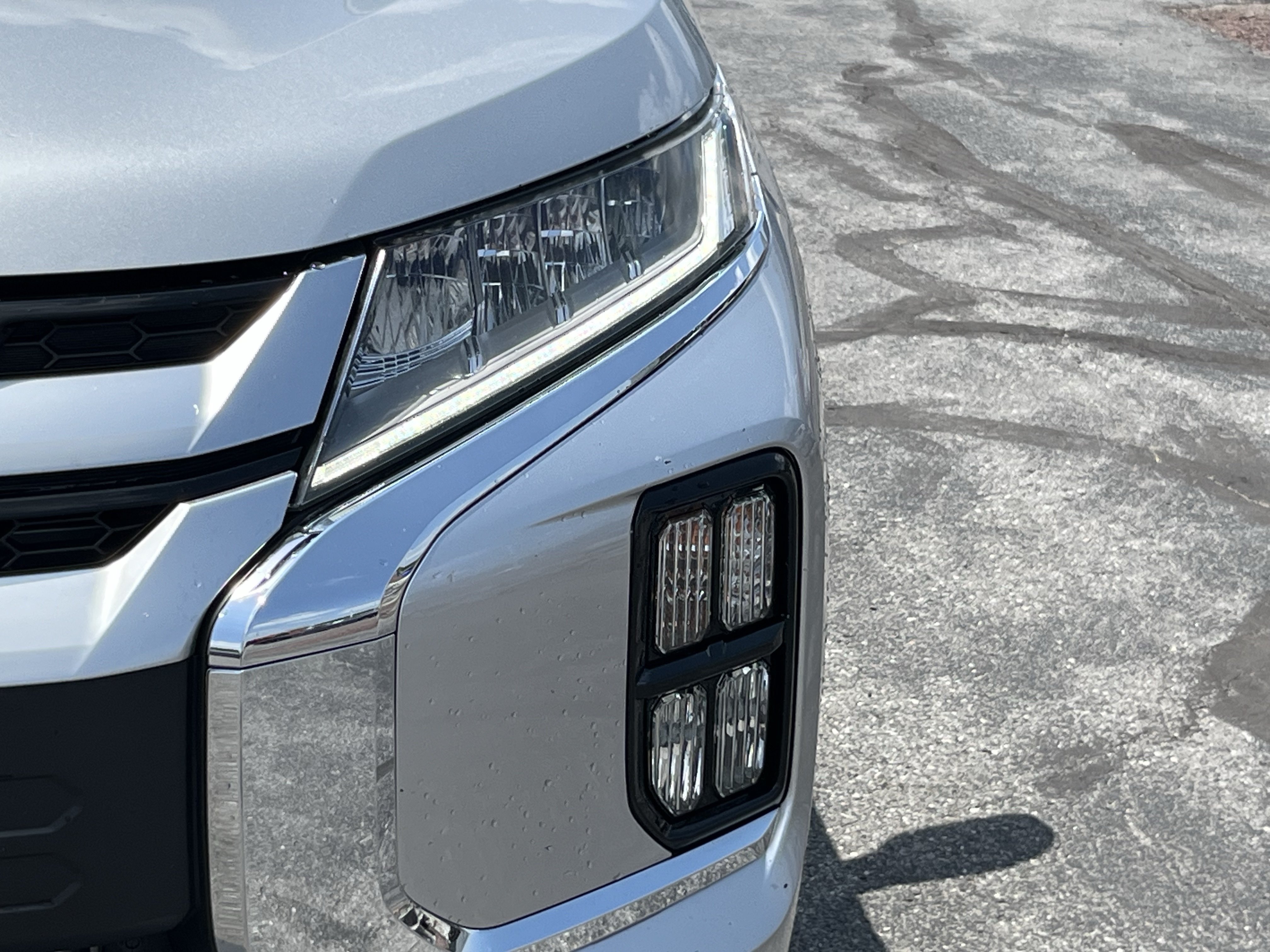 Used 2020 Mitsubishi Outlander Sport AWD image 12