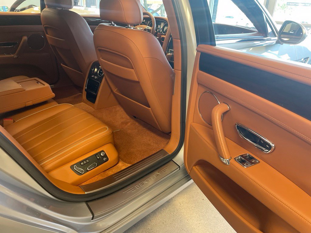 Used 2015 Bentley Flying Spur V8 AWD/4WD image 20
