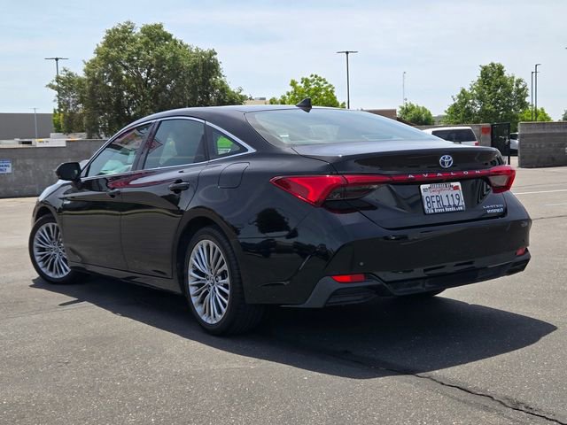 Used 2019 Toyota Avalon Limited w/ Advanced Safety Package FWD image 6