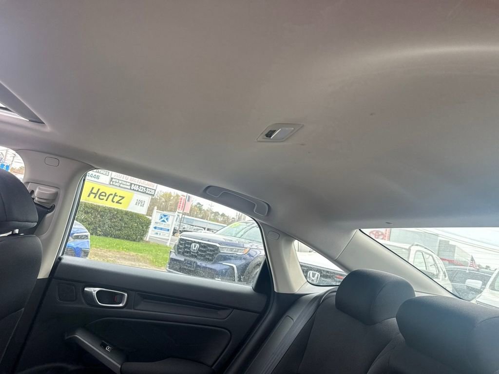 Used 2023 Honda Civic EX image 17