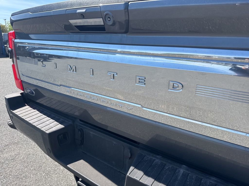 Used 2023 Ford F450 Limited w/ FX4 Off-Road Package AWD/4WD image 8