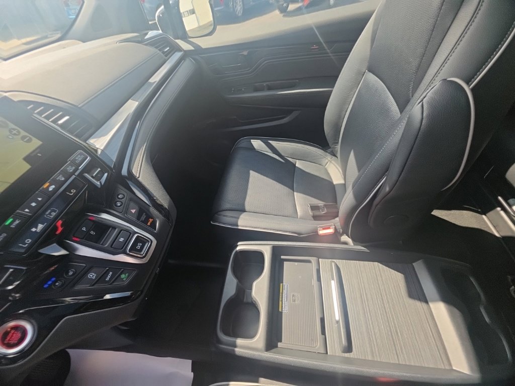 Certified 2024 Honda Odyssey Elite image 24