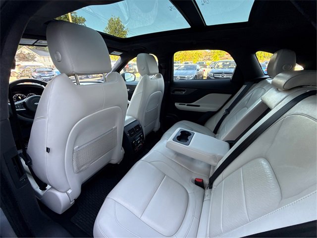 Used 2017 Jaguar F-PACE First Edition image 36