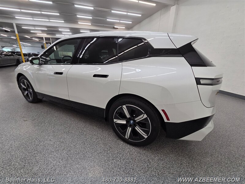 Used 2023 BMW iX M60 w/ Executive Package AWD/4WD image 5