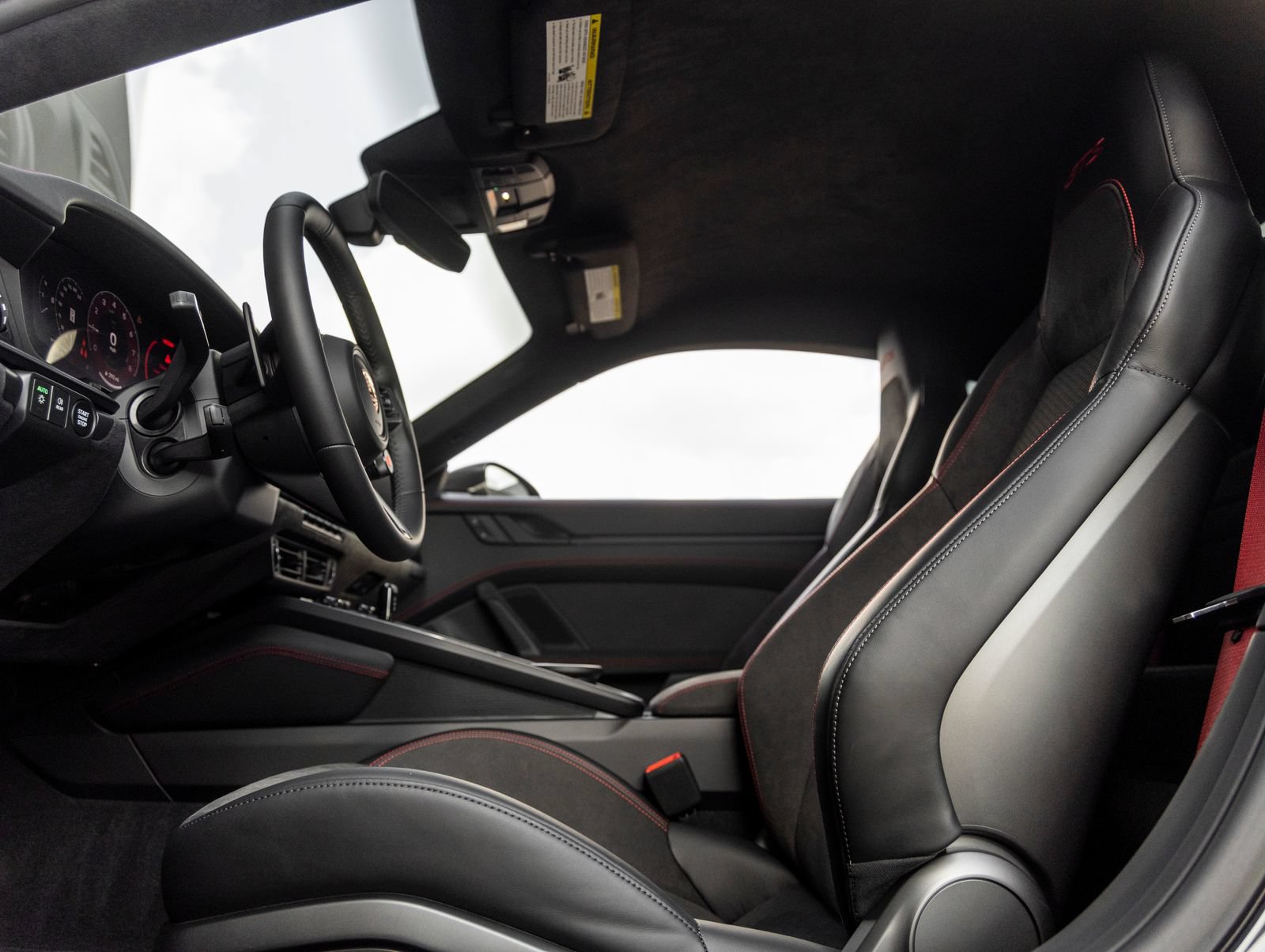 Certified 2026 Porsche 911 Carrera 4 GTS AWD/4WD image 30
