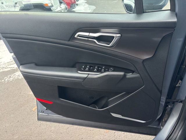 Used 2023 Kia Sportage EX image 27