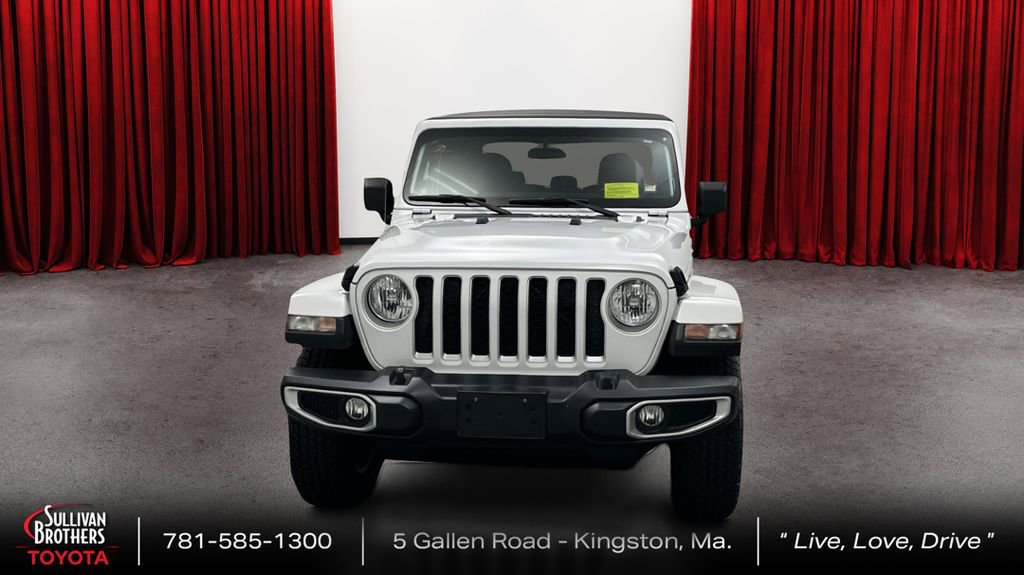 Used 2021 Jeep Gladiator Overland image 2