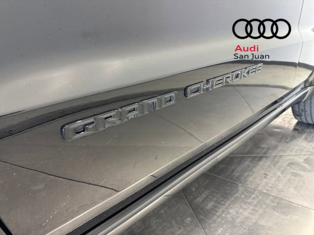 Used 2021 Jeep Grand Cherokee Laredo X image 11