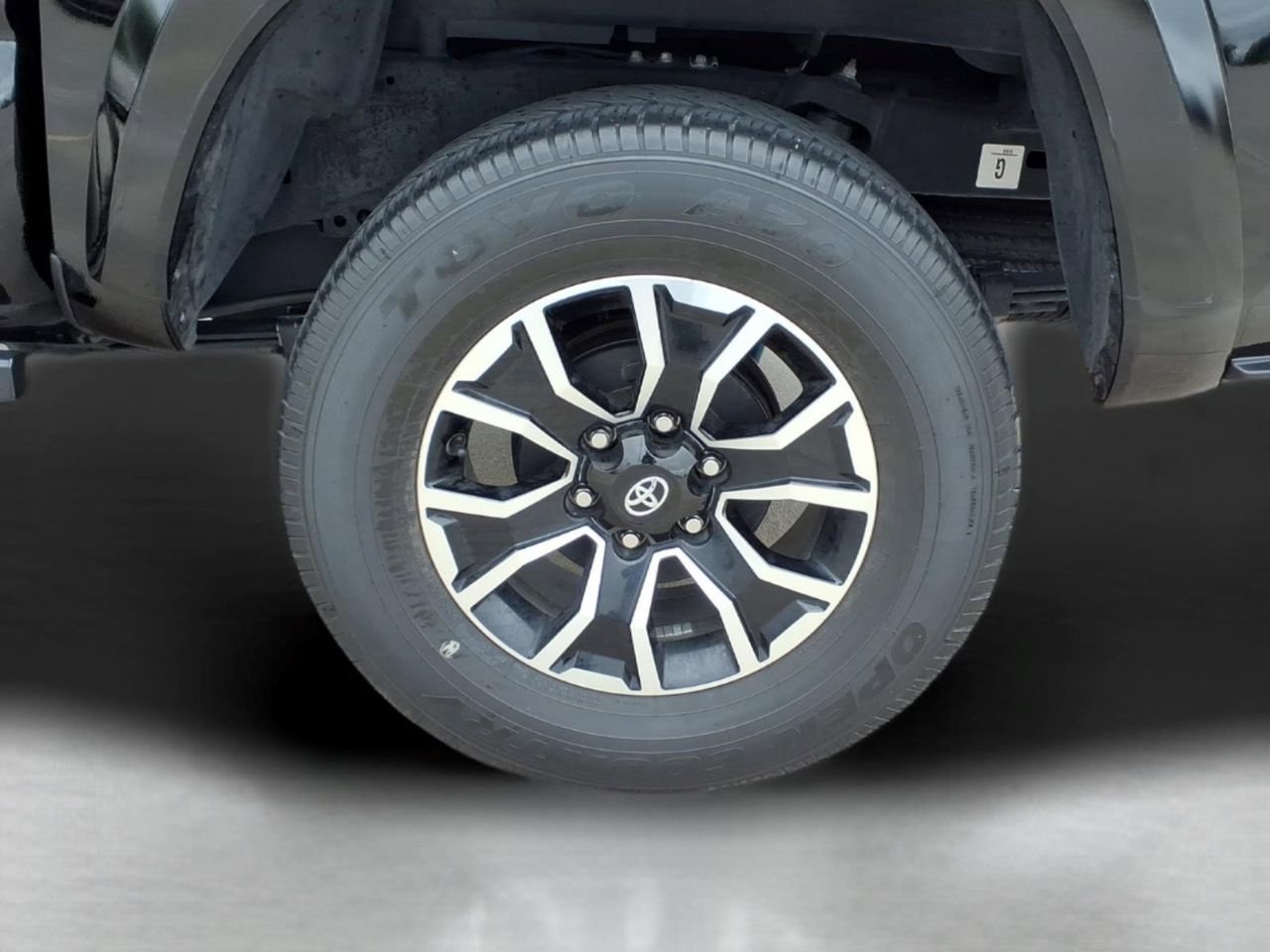 Used 2023 Toyota Tacoma TRD Sport w/ TRD Premium Sport Package AWD/4WD image 3