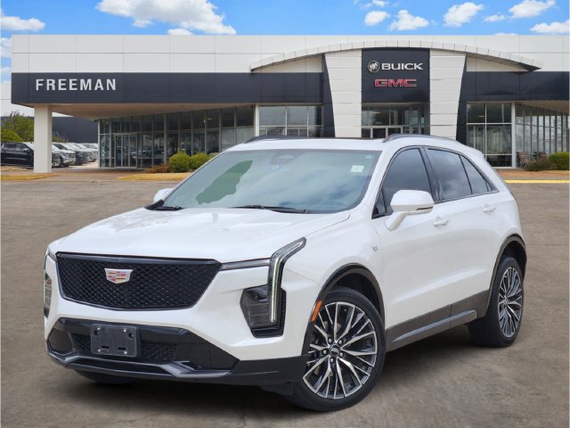 Used 2024 Cadillac XT4 Sport FWD image 1