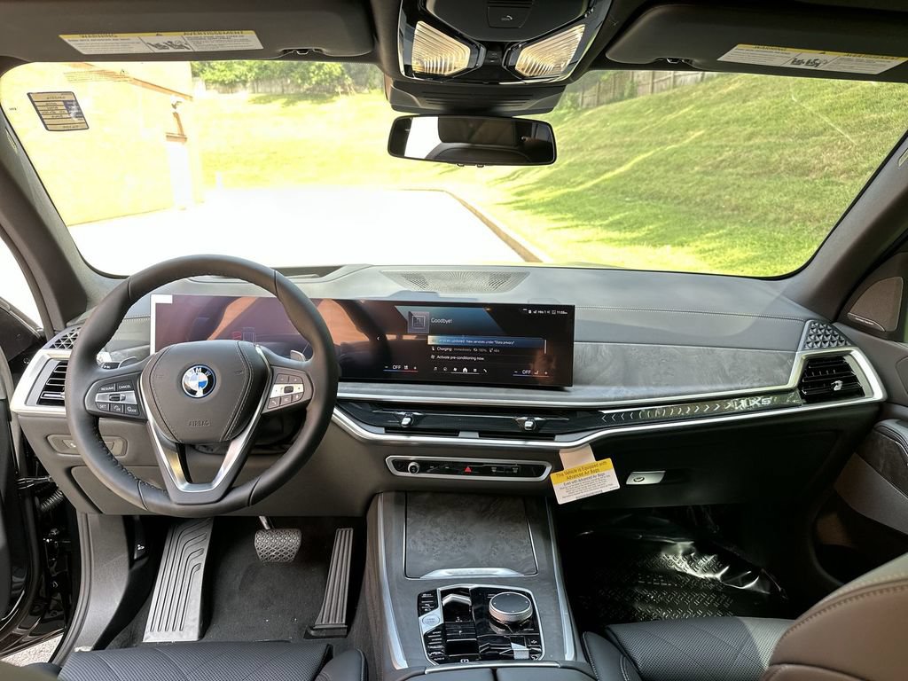 Used 2026 BMW X5 xDrive50e w/ Climate Comfort Package AWD/4WD image 25